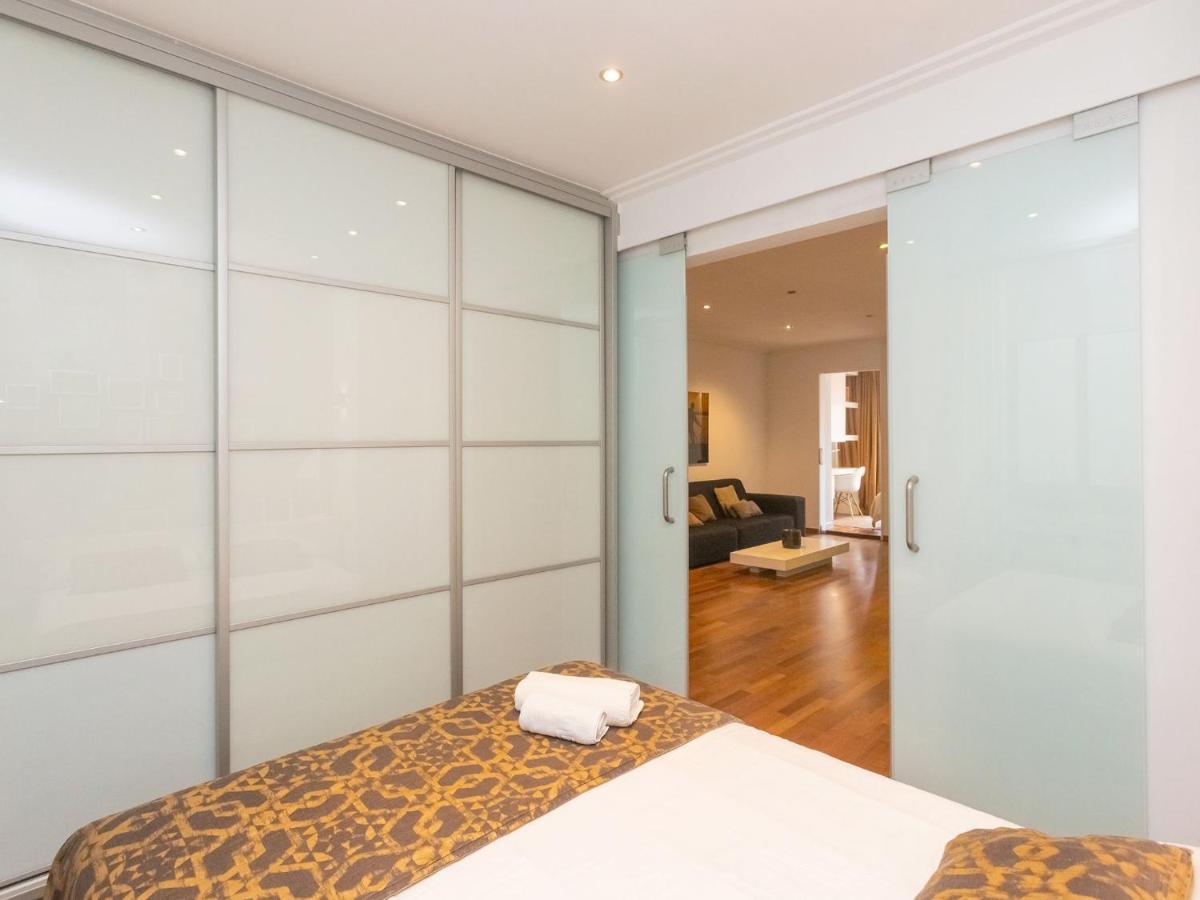 Apartment Centro- Passeig De Gracia - Casa Batllo By Interhome Барселона Екстериор снимка