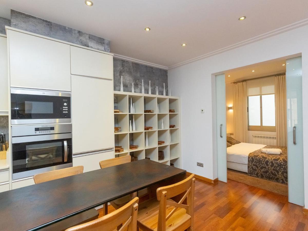 Apartment Centro- Passeig De Gracia - Casa Batllo By Interhome Барселона Екстериор снимка